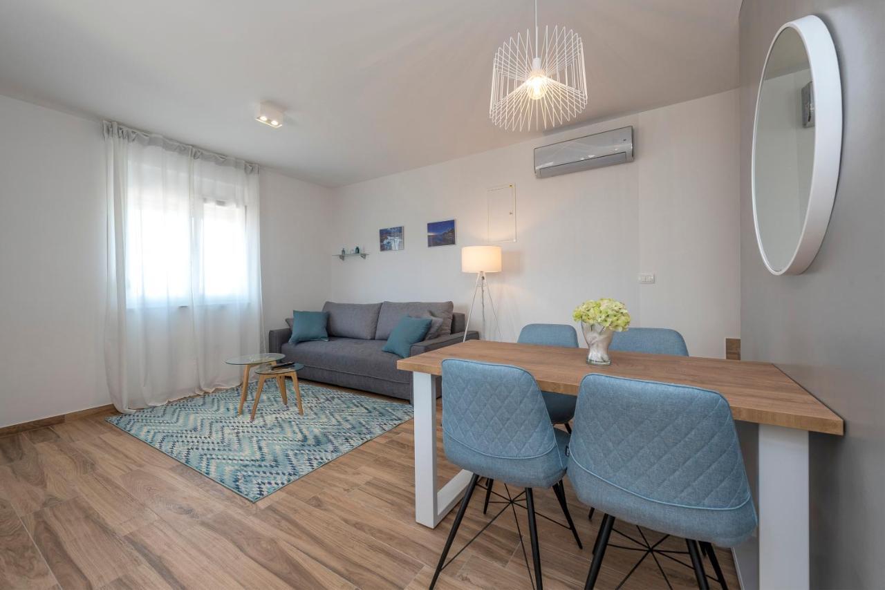 Luxury Apartments - La Vir 5& 6 Exteriör bild