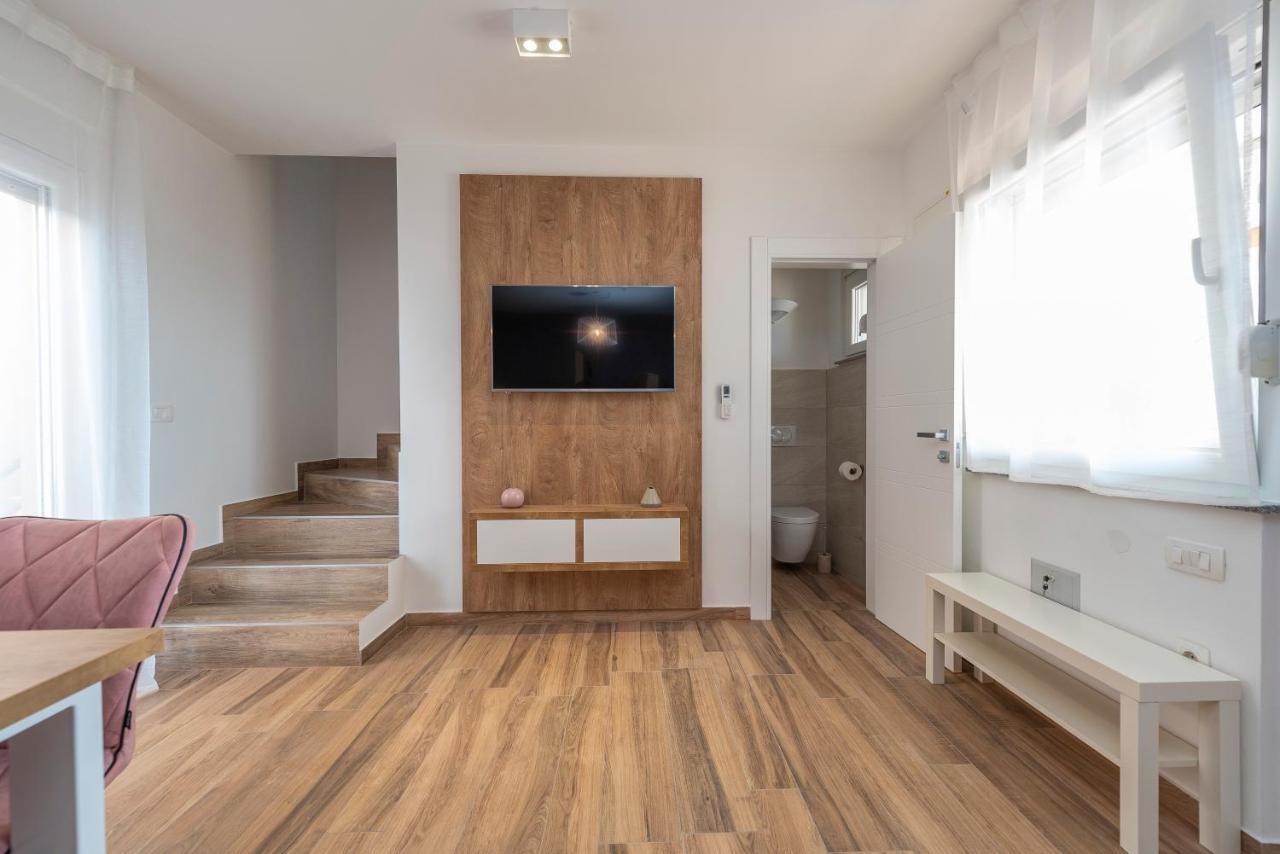 Luxury Apartments - La Vir 5& 6 Exteriör bild